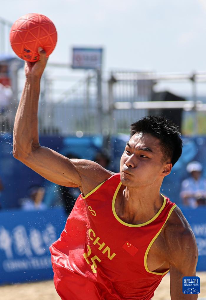 https, 新华社记者