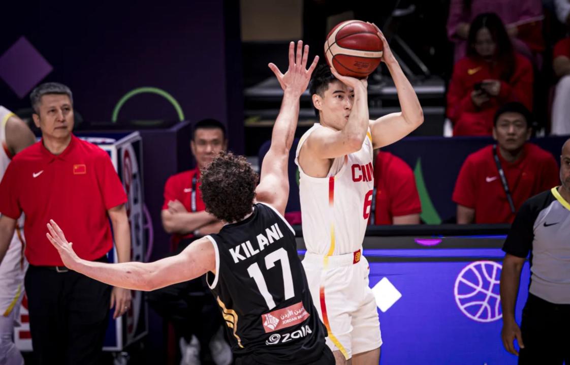 的机会, 男篮核心 的机会, 男篮核心