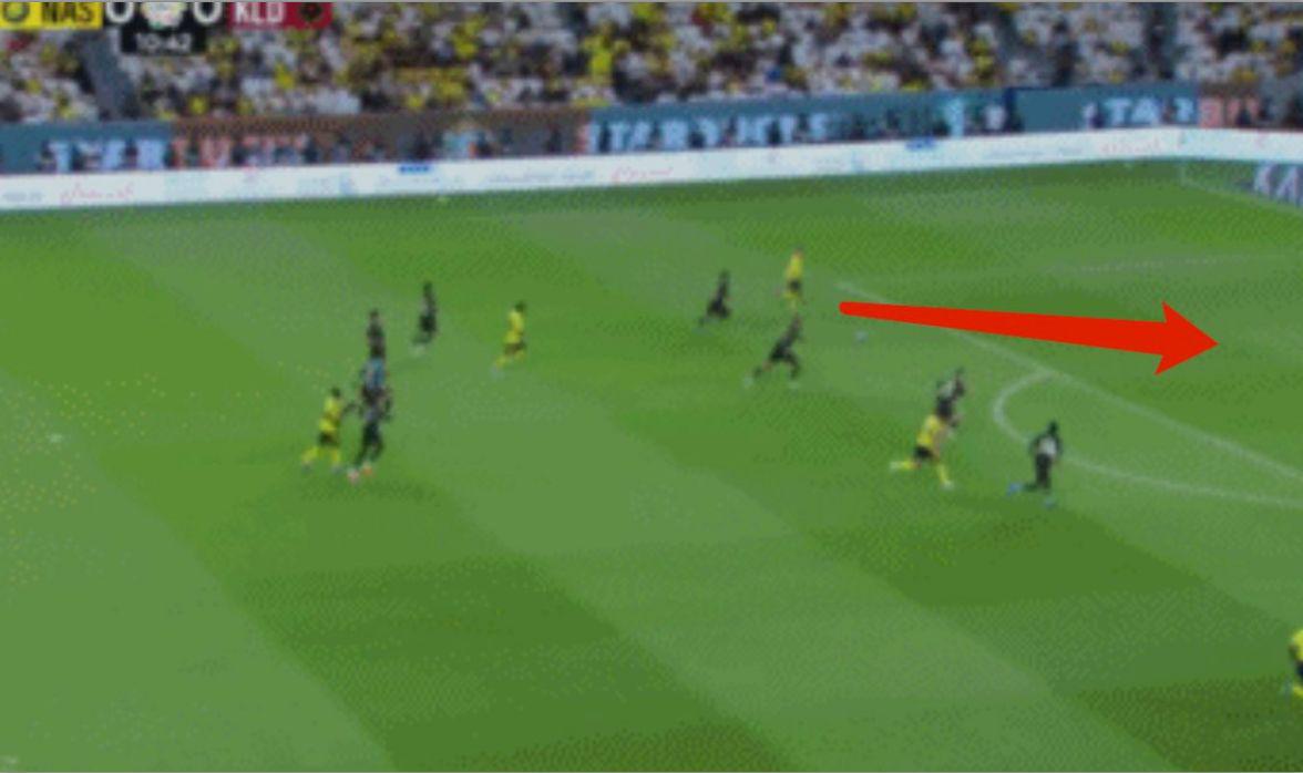 遇到两手空, 离谱的失误