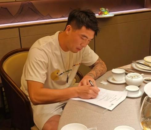 dingy, 欢迎前国足, dingy