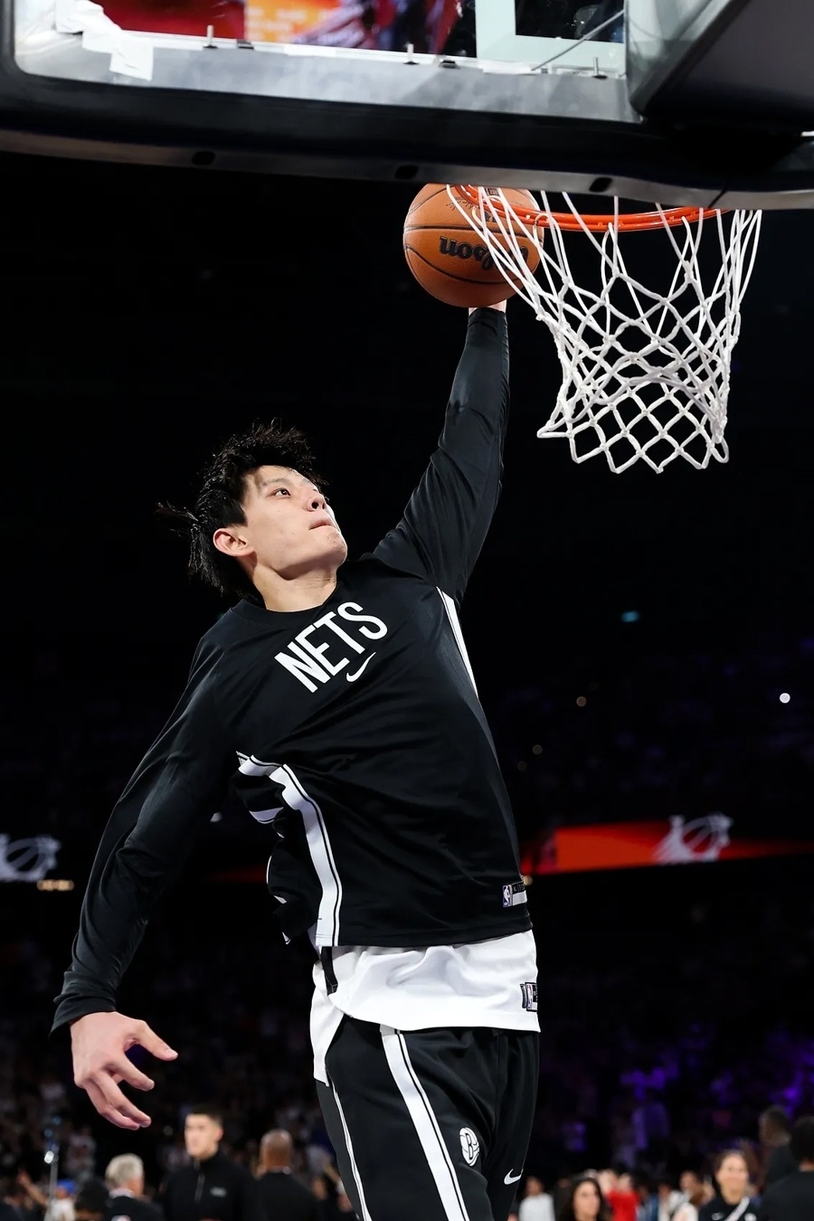 小曾显然在, 明中特别提 小曾显然在, 明中特别提